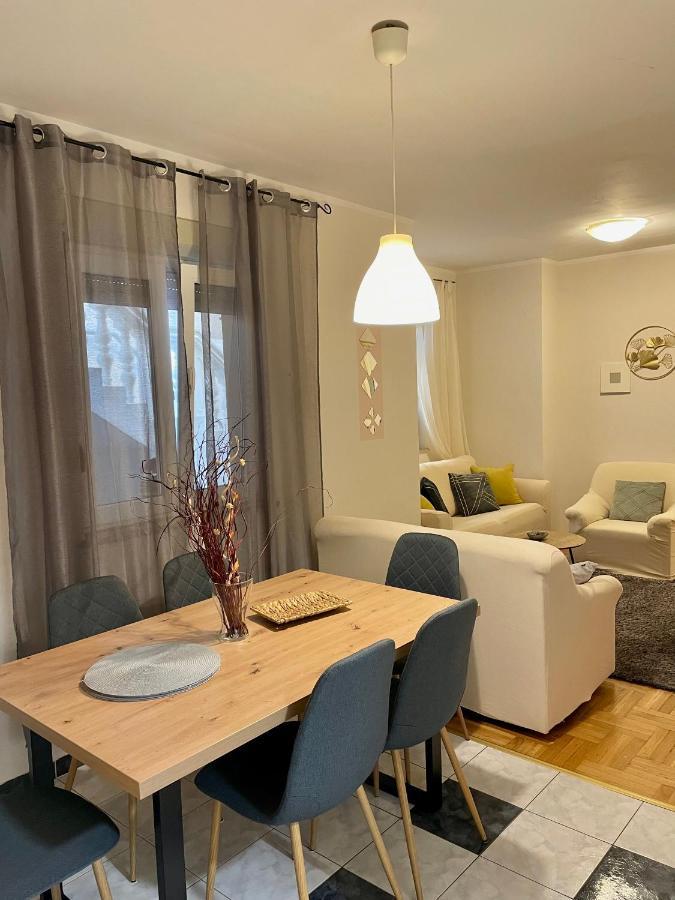 Apartments Zenta สปลิท ภายนอก รูปภาพ